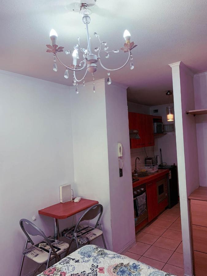 Depto Metro Santa Ana Apartment *