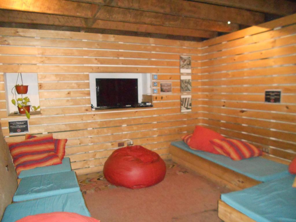 Dominica Hostel