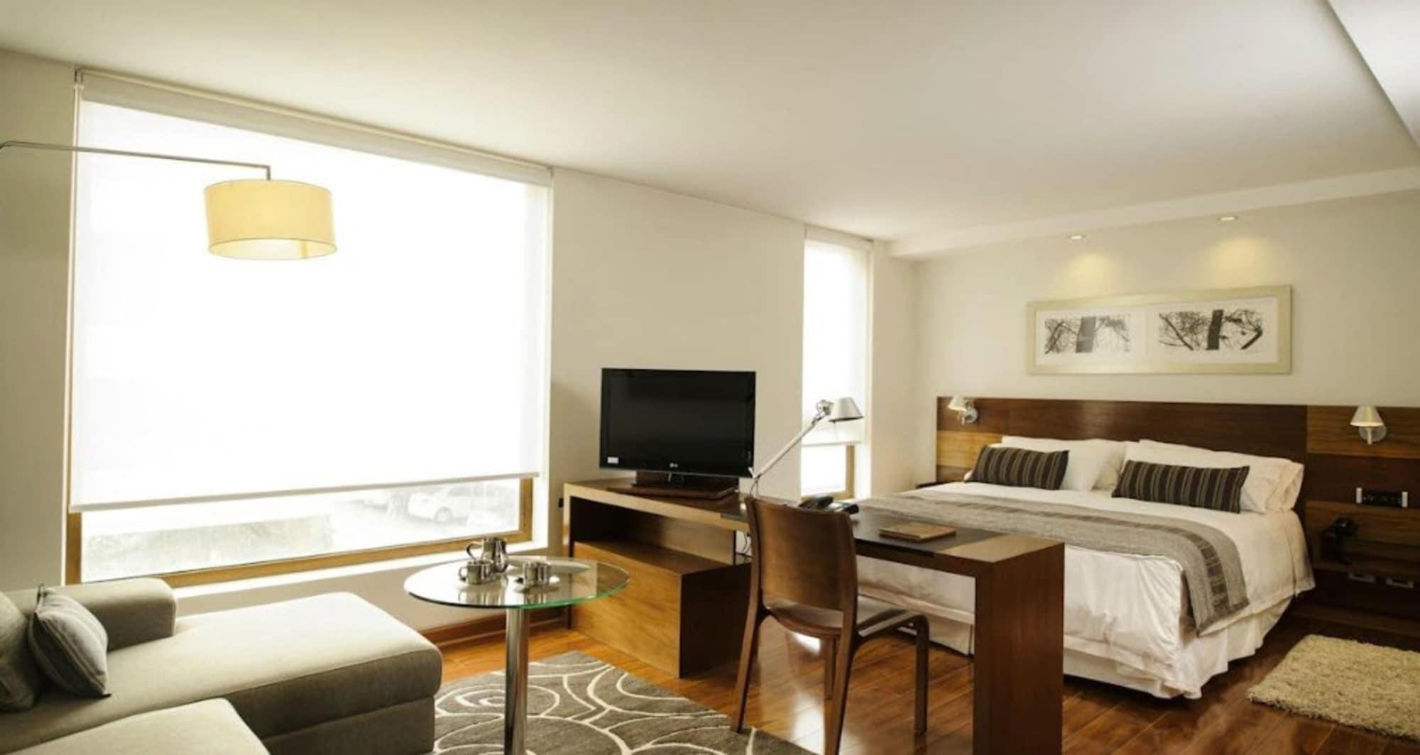 Aparthotel Select Elegant By Time & Santiago
