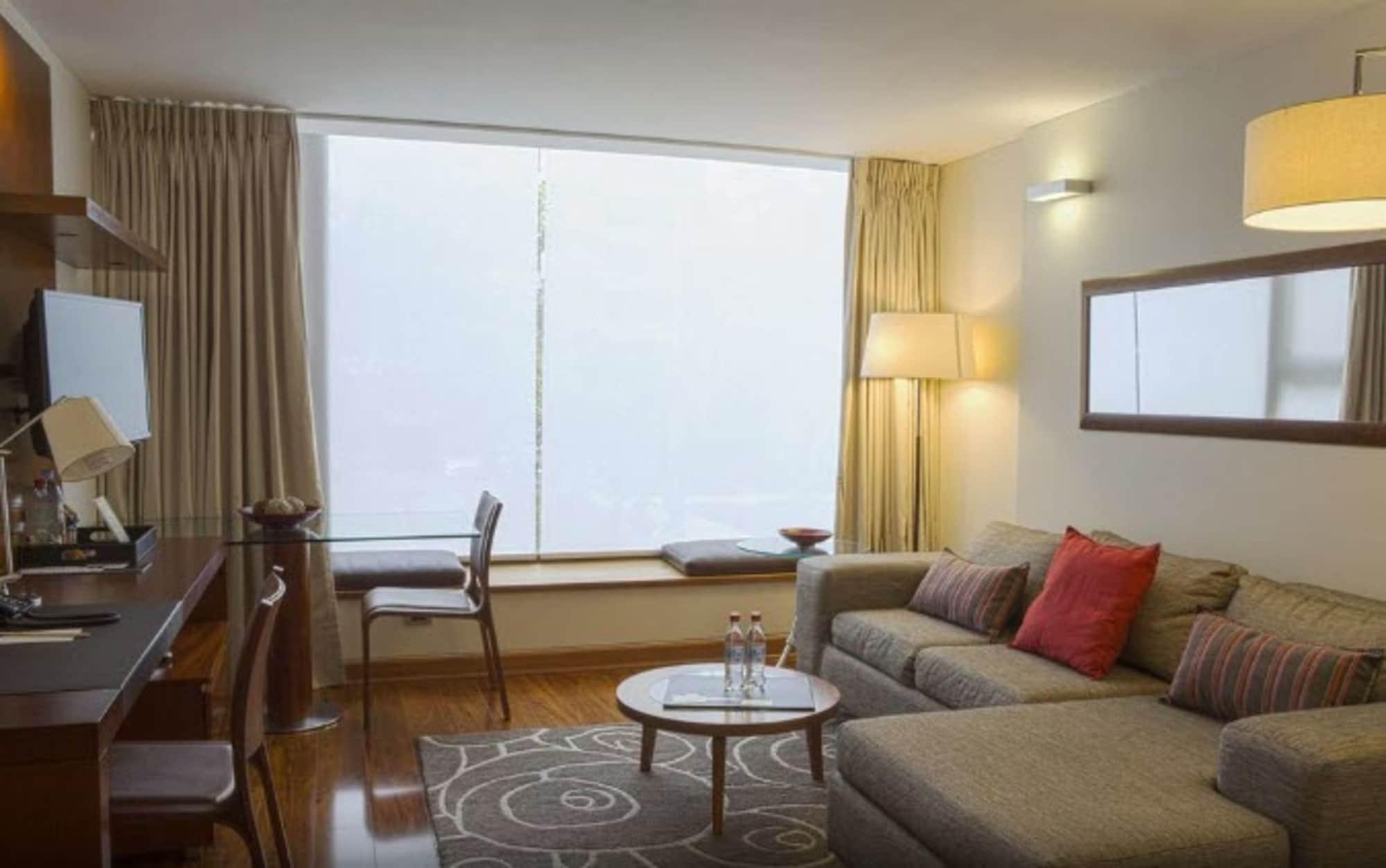Select Elegant By Time & Aparthotel