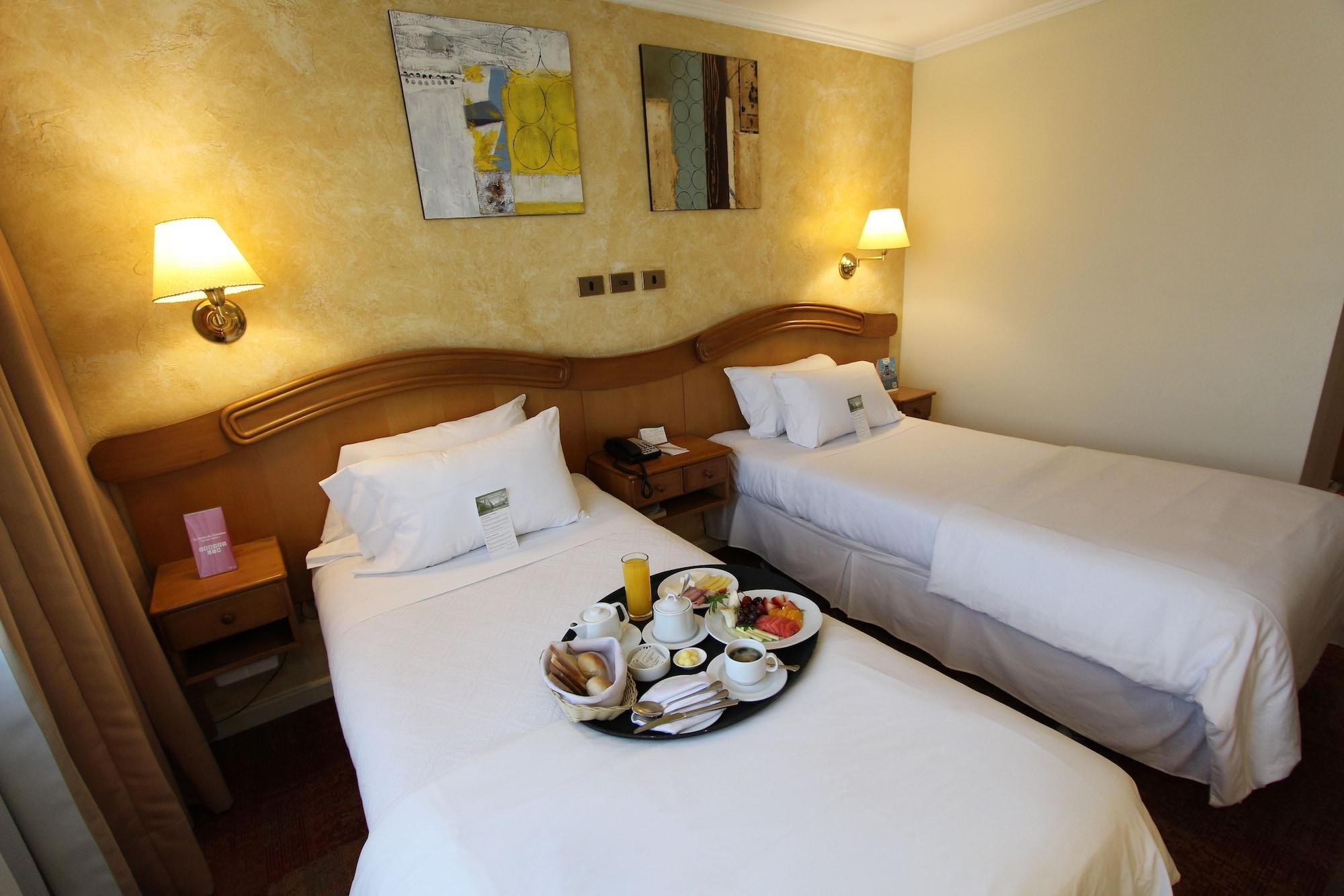 Torremayor Lyon 4* Santiago