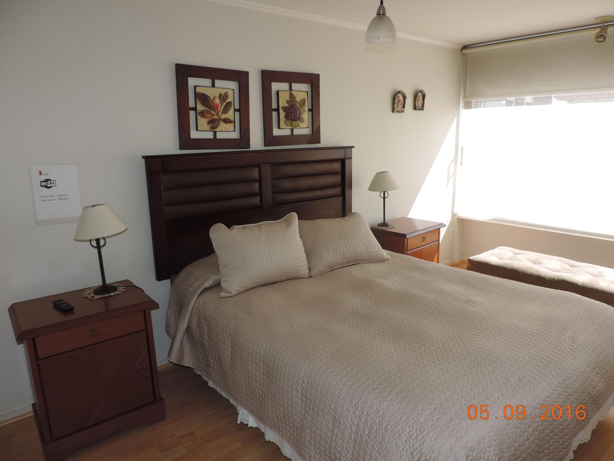 Apartahotel At Roger De Flor 3*