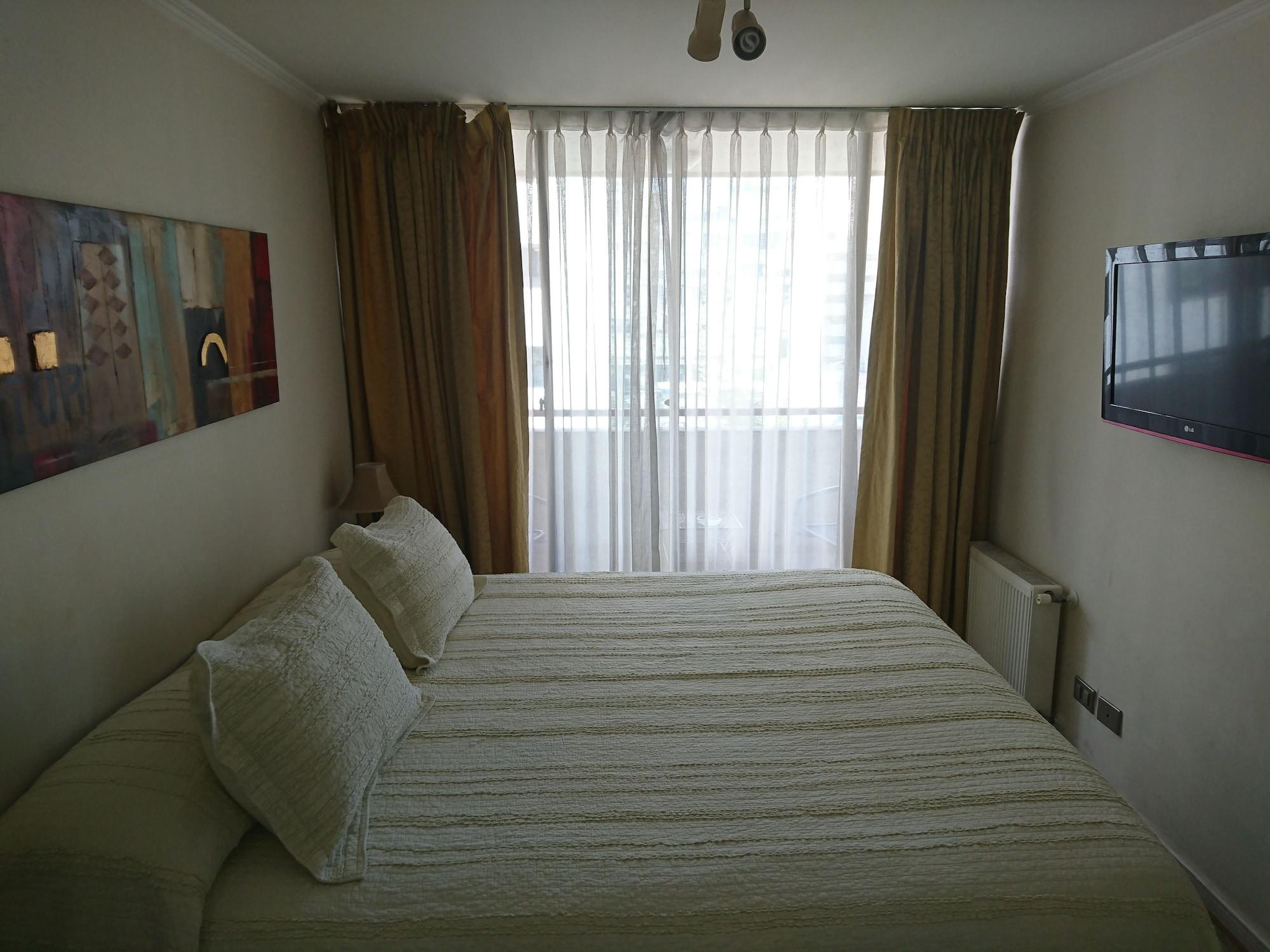 At Roger De Flor Apartahotel 3*