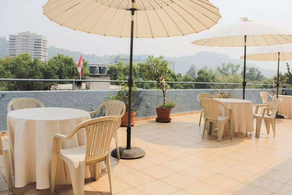 Alcala Del Rio Hotel