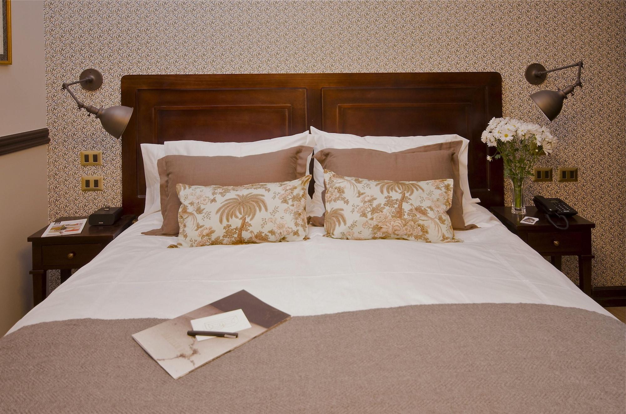 Boutique Castillo Rojo Santiago