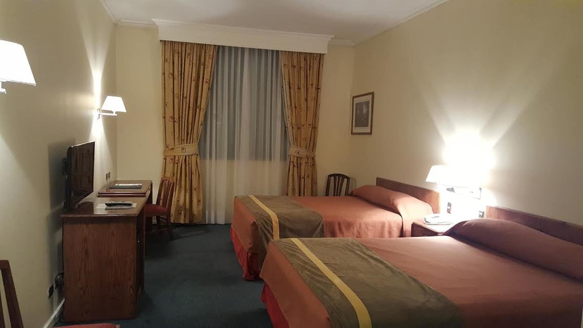 Diego De Almagro Aeropuerto Hotel 4*