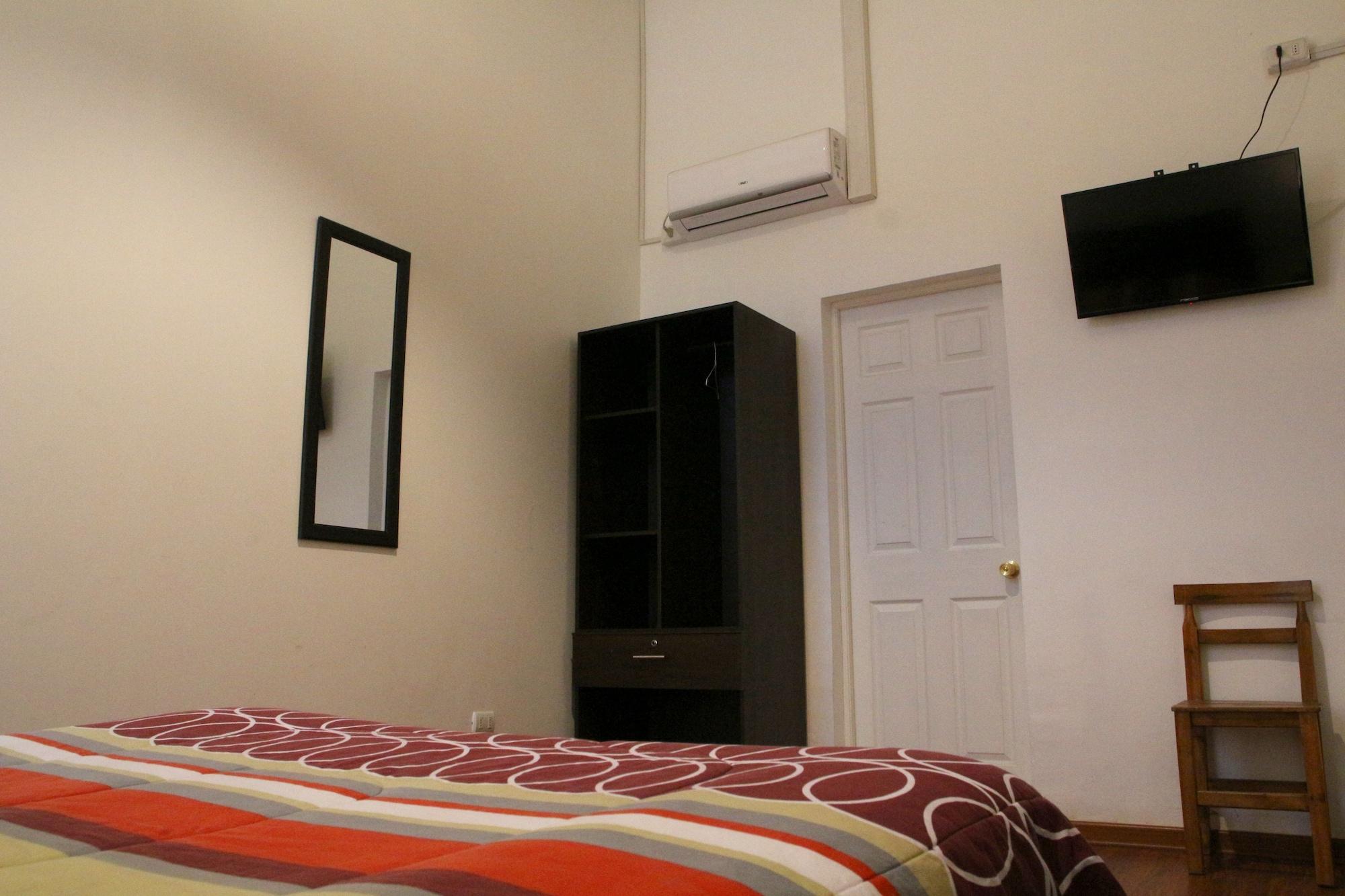 Khách sạn Casa Mosaico 3*