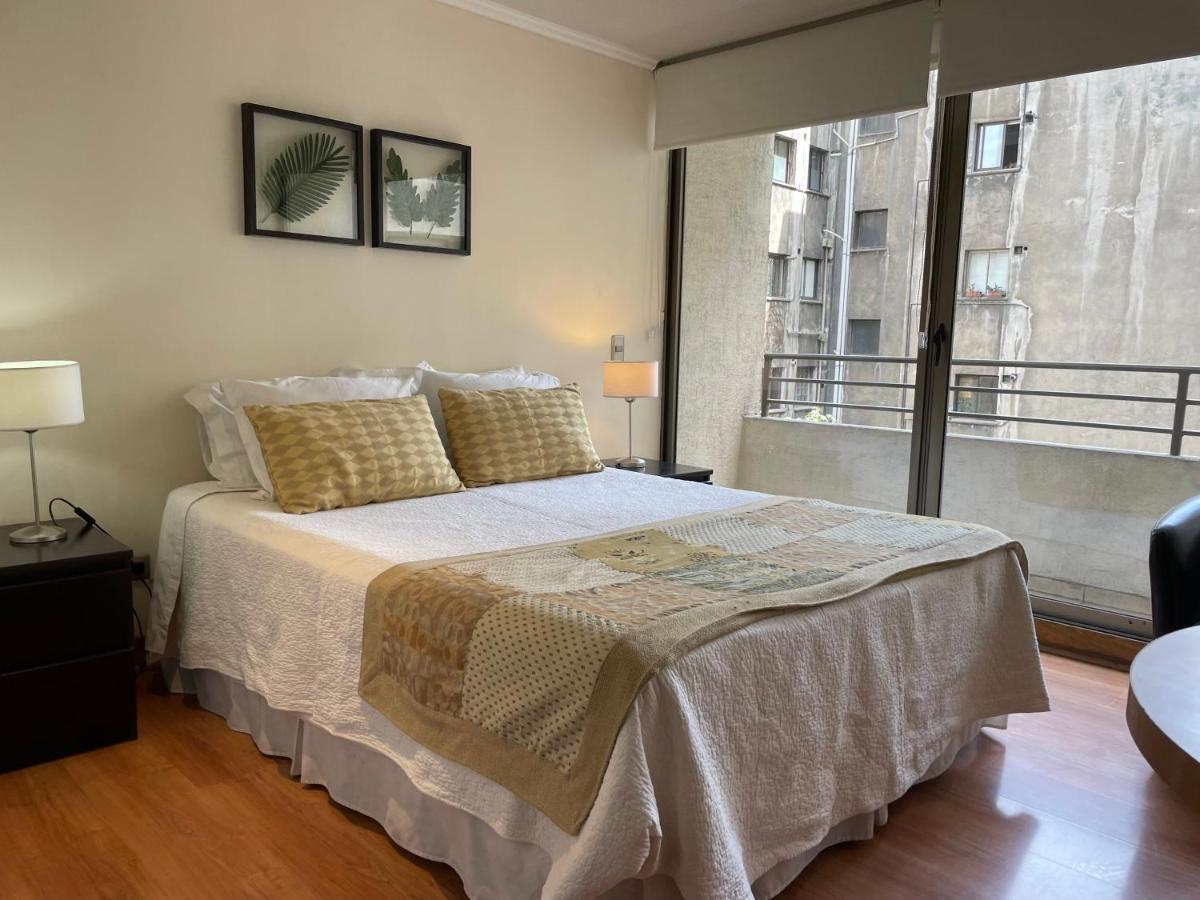 Barrio Lastarria, Excelentes - Sofia Camilla Santiago