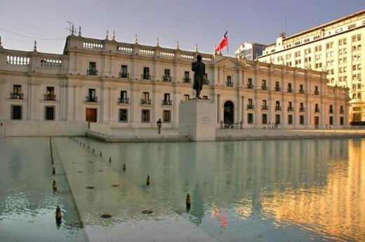 Apartamento Depto 707 Excelente Ubicacion Metro Sta Lucia, Barrio Paris Londres Centro