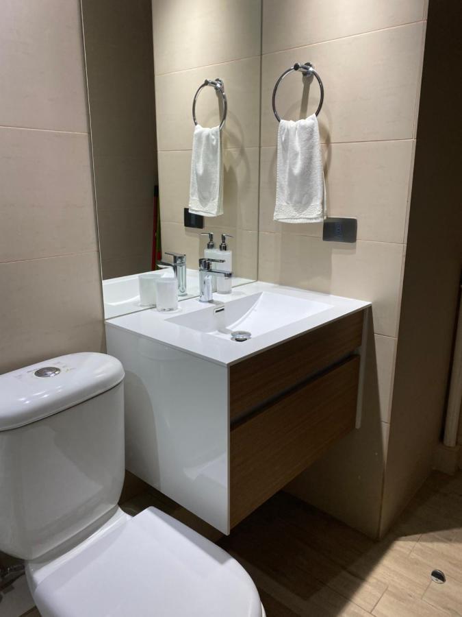 Departamento A Pasos De Clinica Las Condes- Estoril *