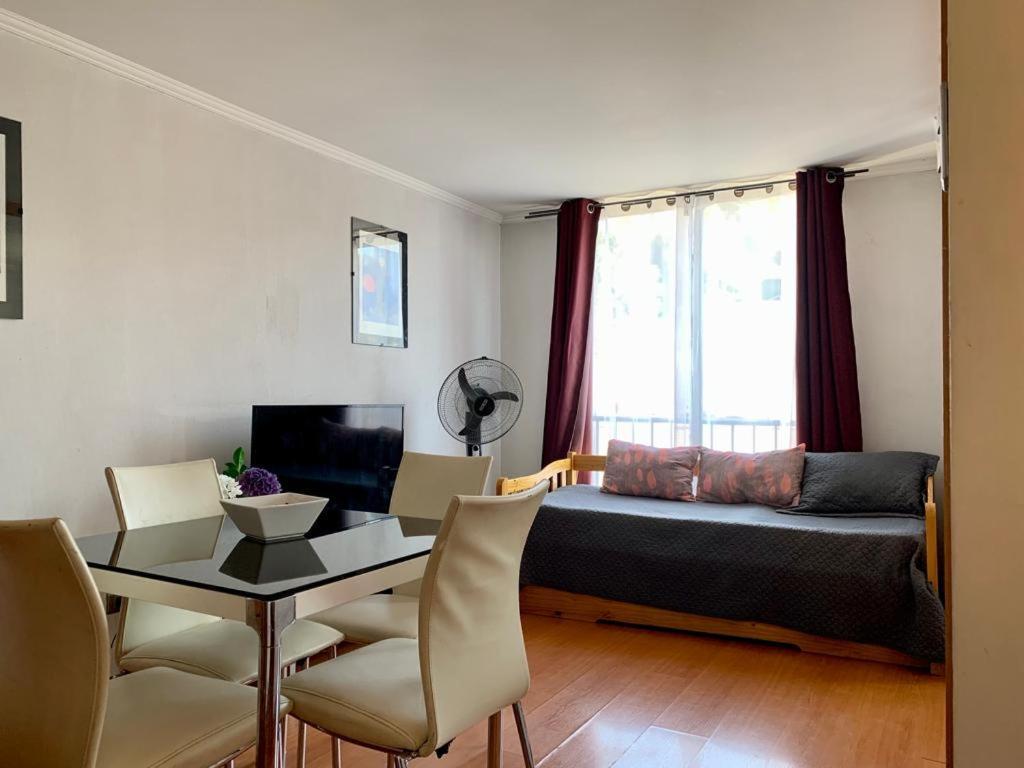 Uh Departmento Lastarria Apartment