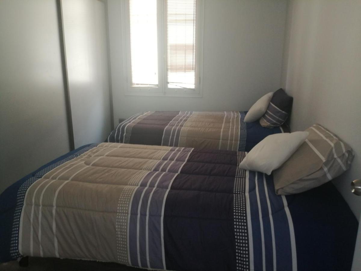 Hostal Mancora Monjitas 755 Casa de hóspedes Santiago