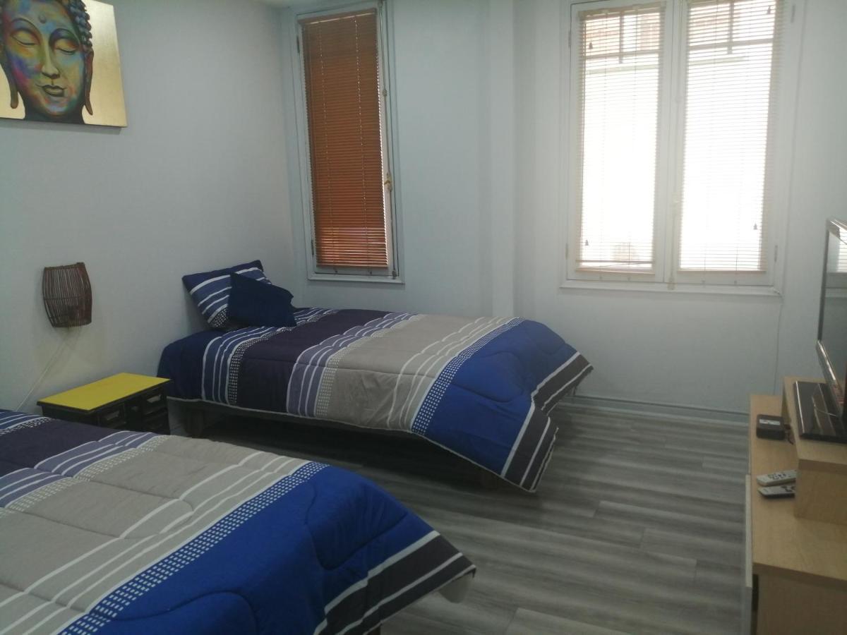 Hostal Mancora Monjitas 755 Pensión *