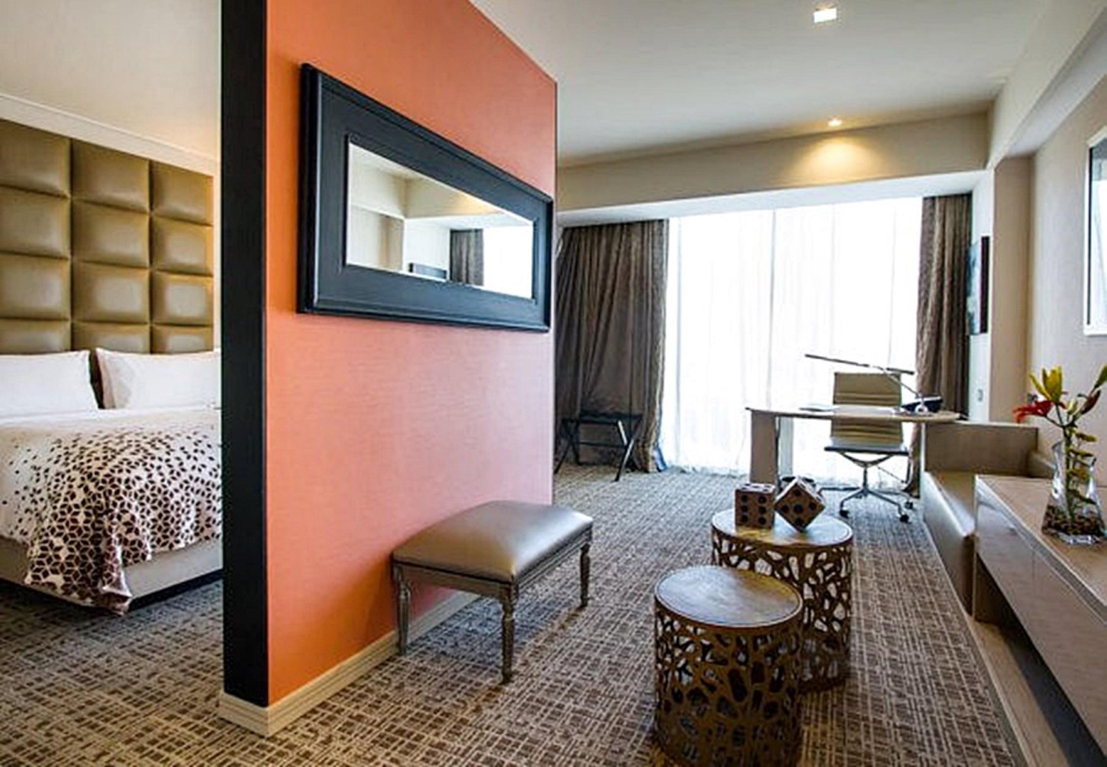 Renaissance By Marriott Santiago de Chile