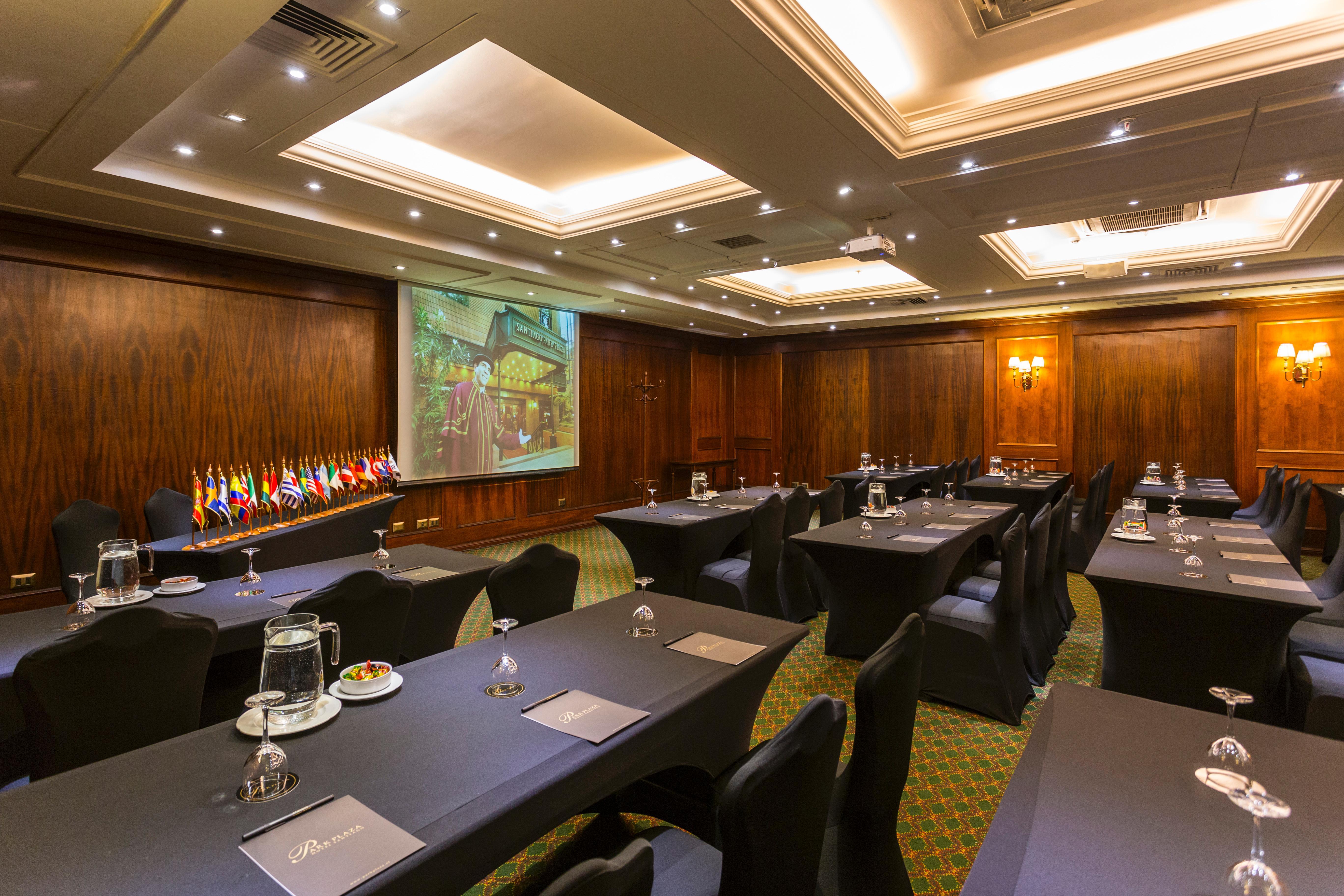 Park Plaza 4* Santiago