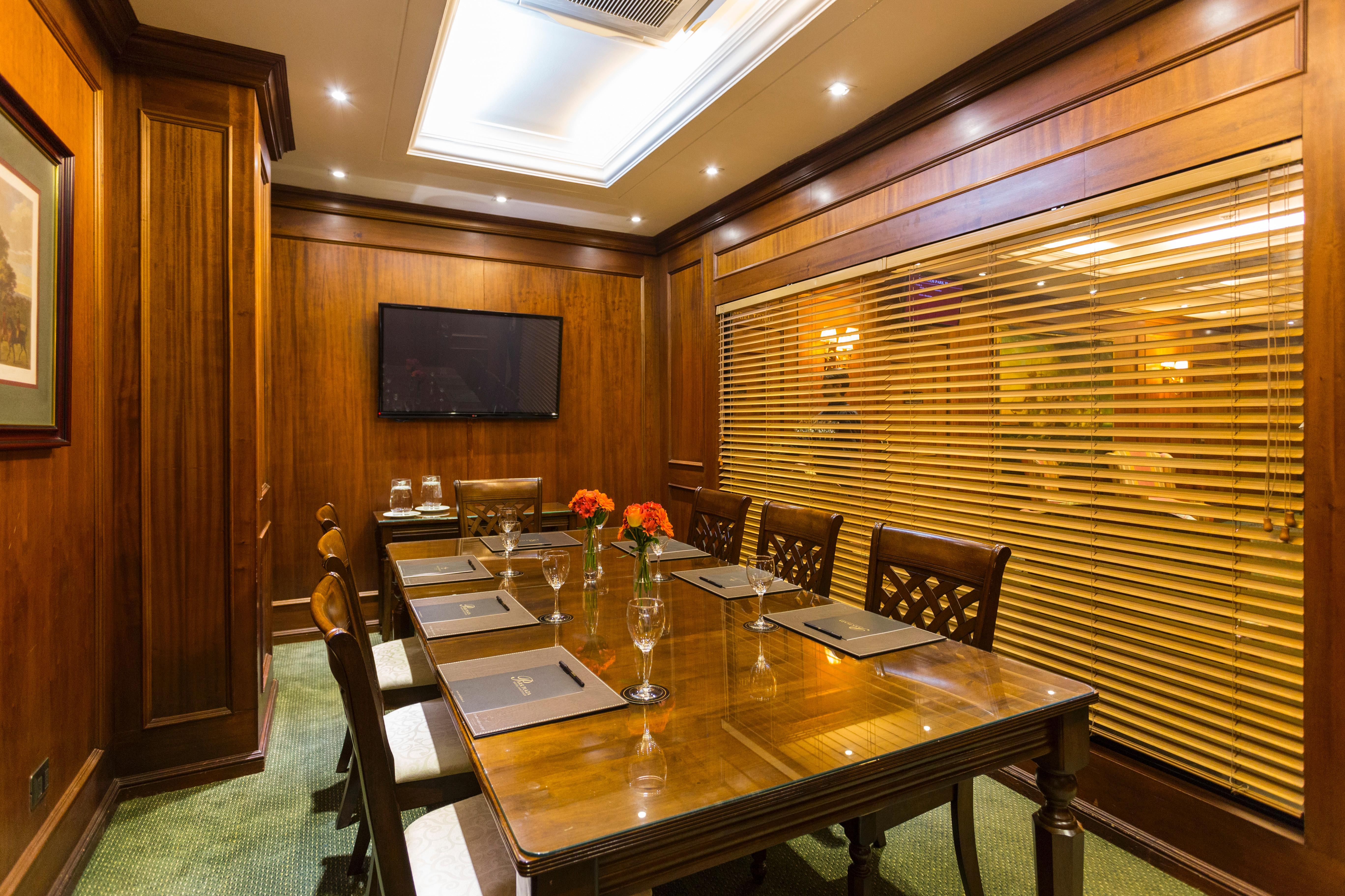 Hotel Park Plaza 4*