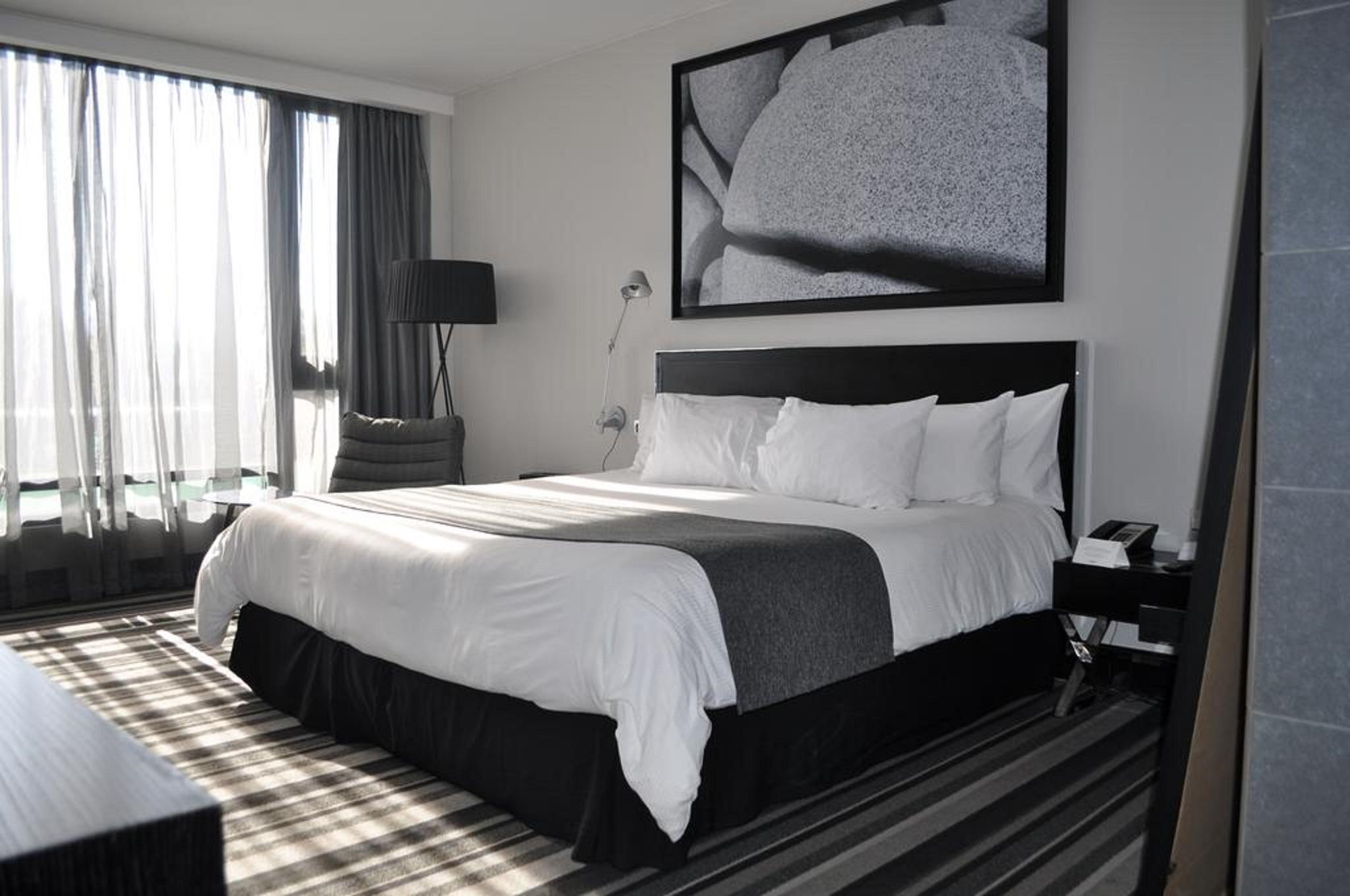 Wyndham Pettra Hotel Santiago de Chile