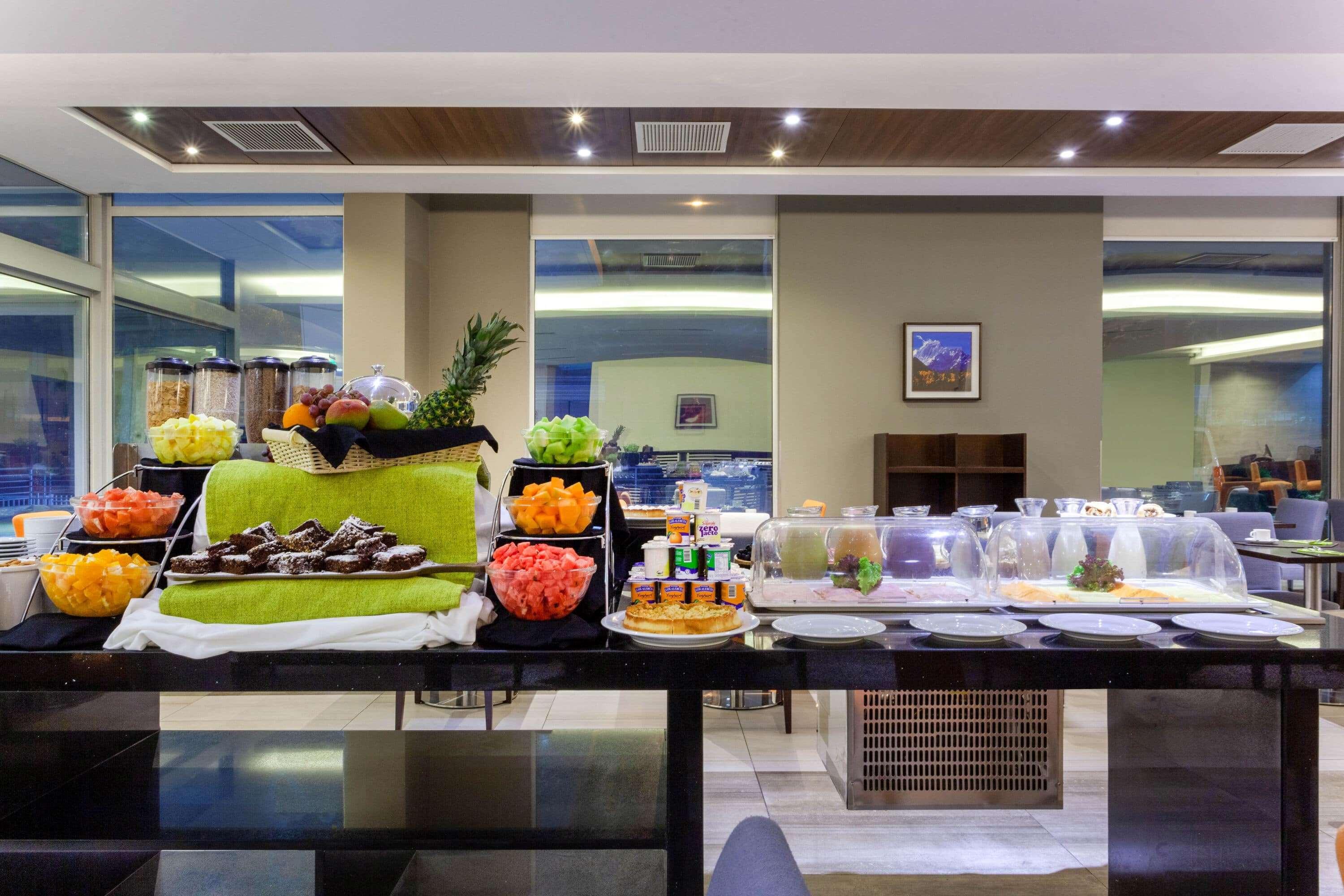 La Quinta By Wyndham Aeropuerto Santiago
