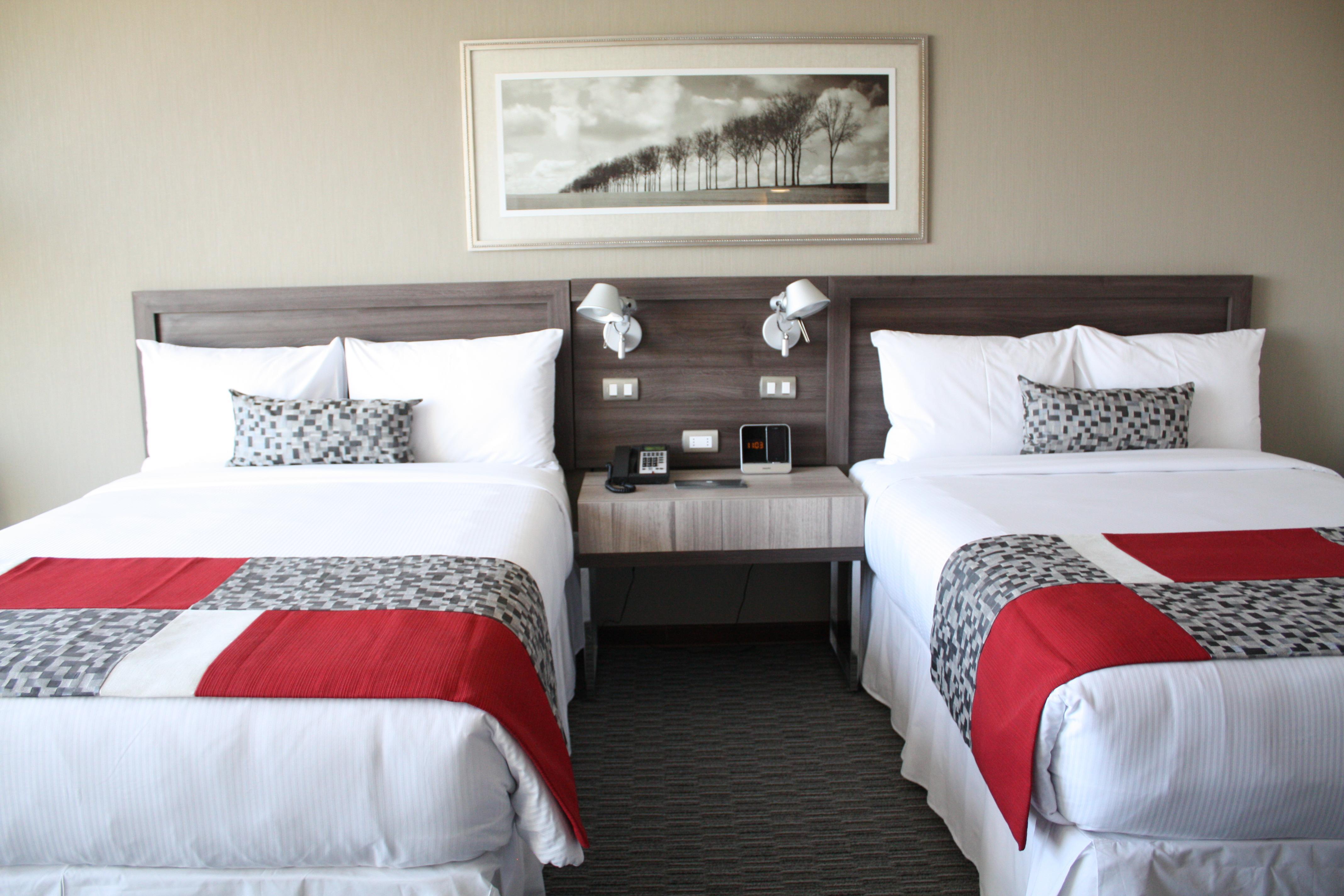Radisson Blu Plaza El Bosque Hotel 4*