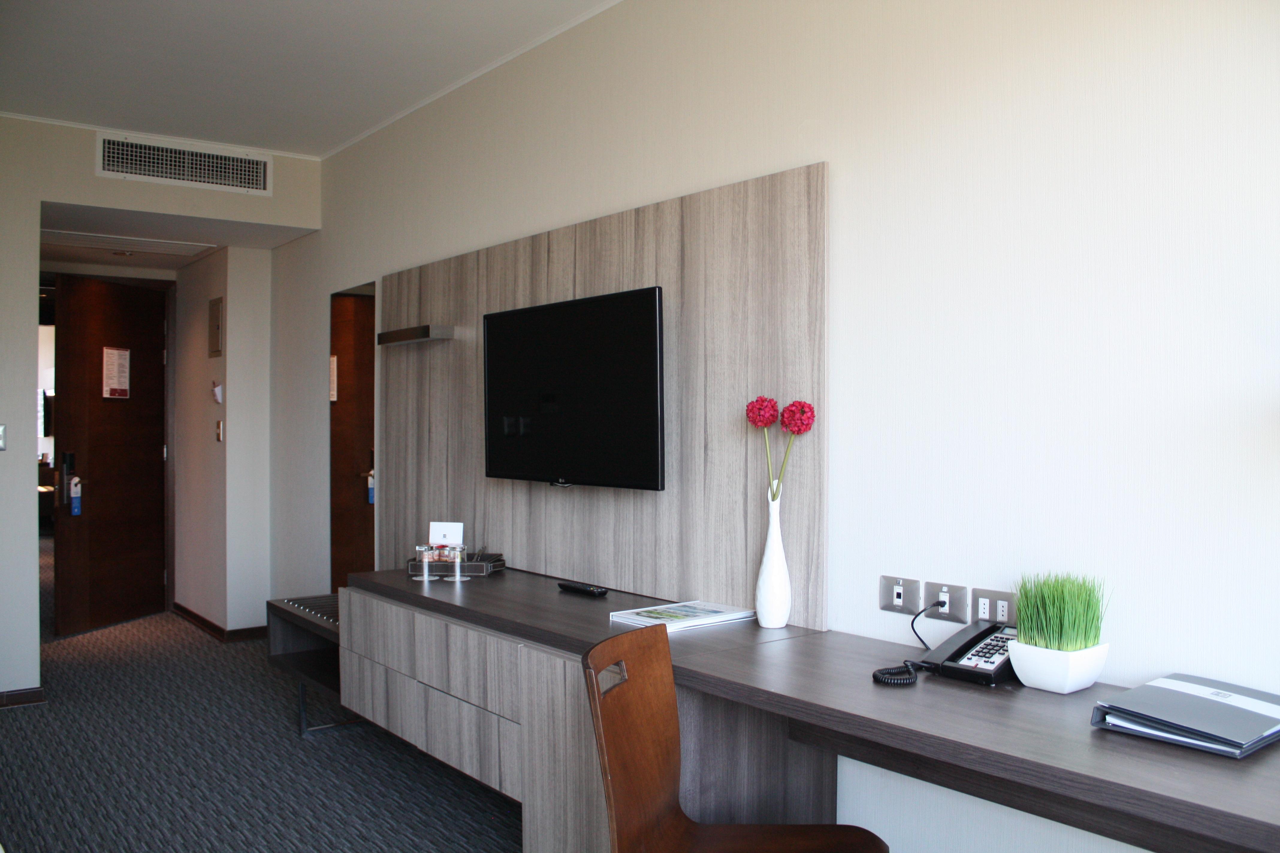 Hotel Radisson Blu Plaza El Bosque Santiago