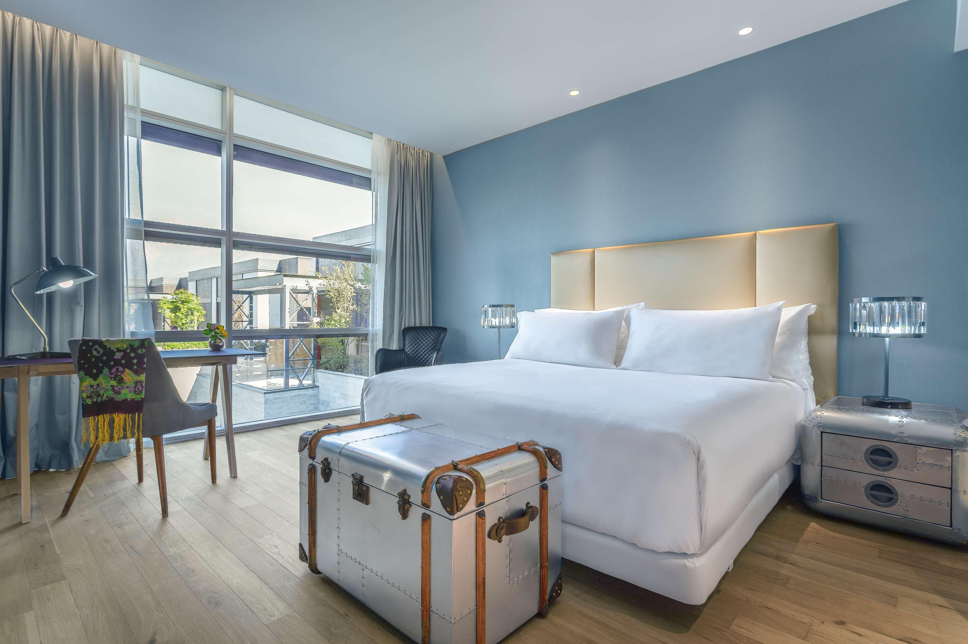 Nh Collection Casacostanera Hotel 4*