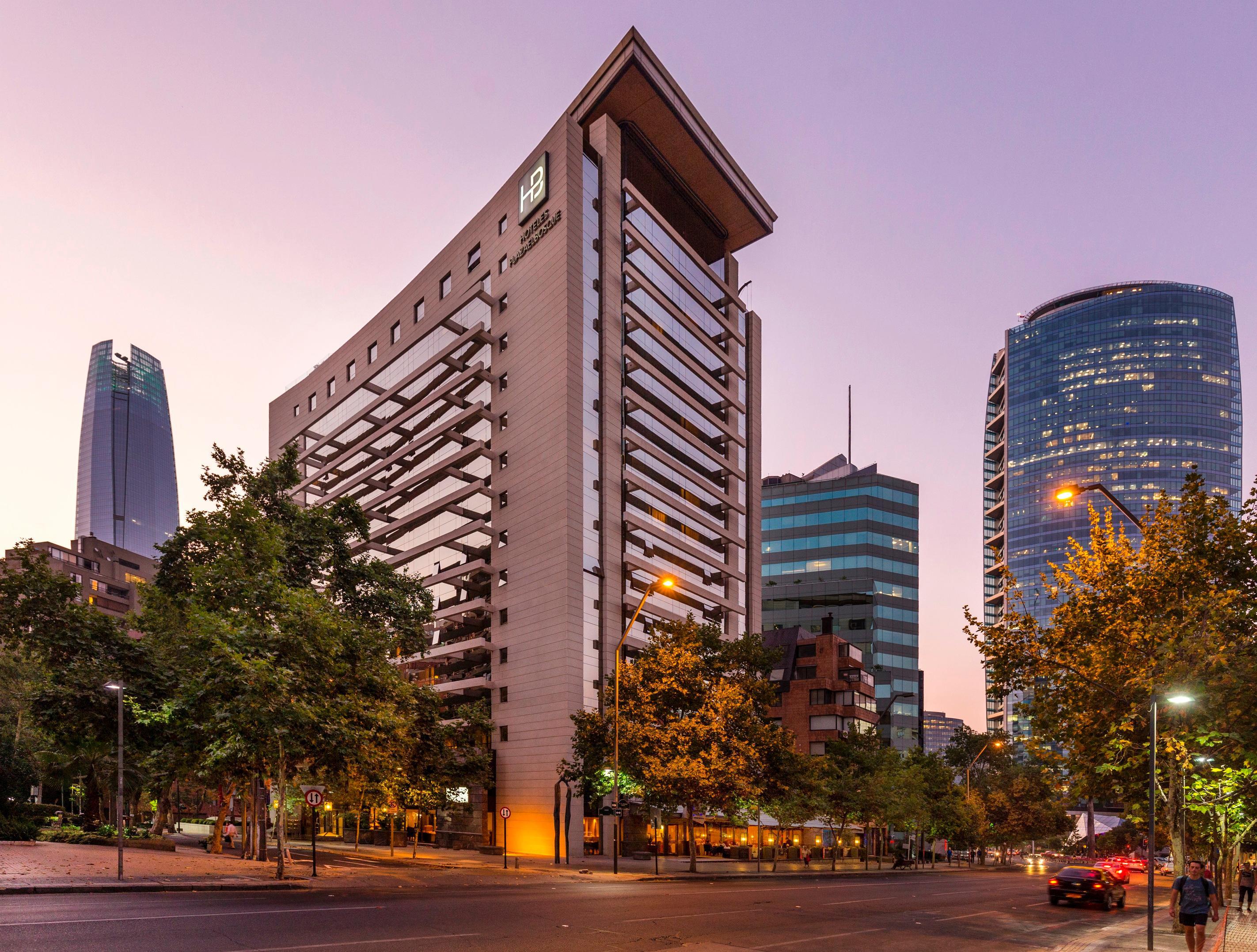 Plaza El Bosque Ebro Khách sạn