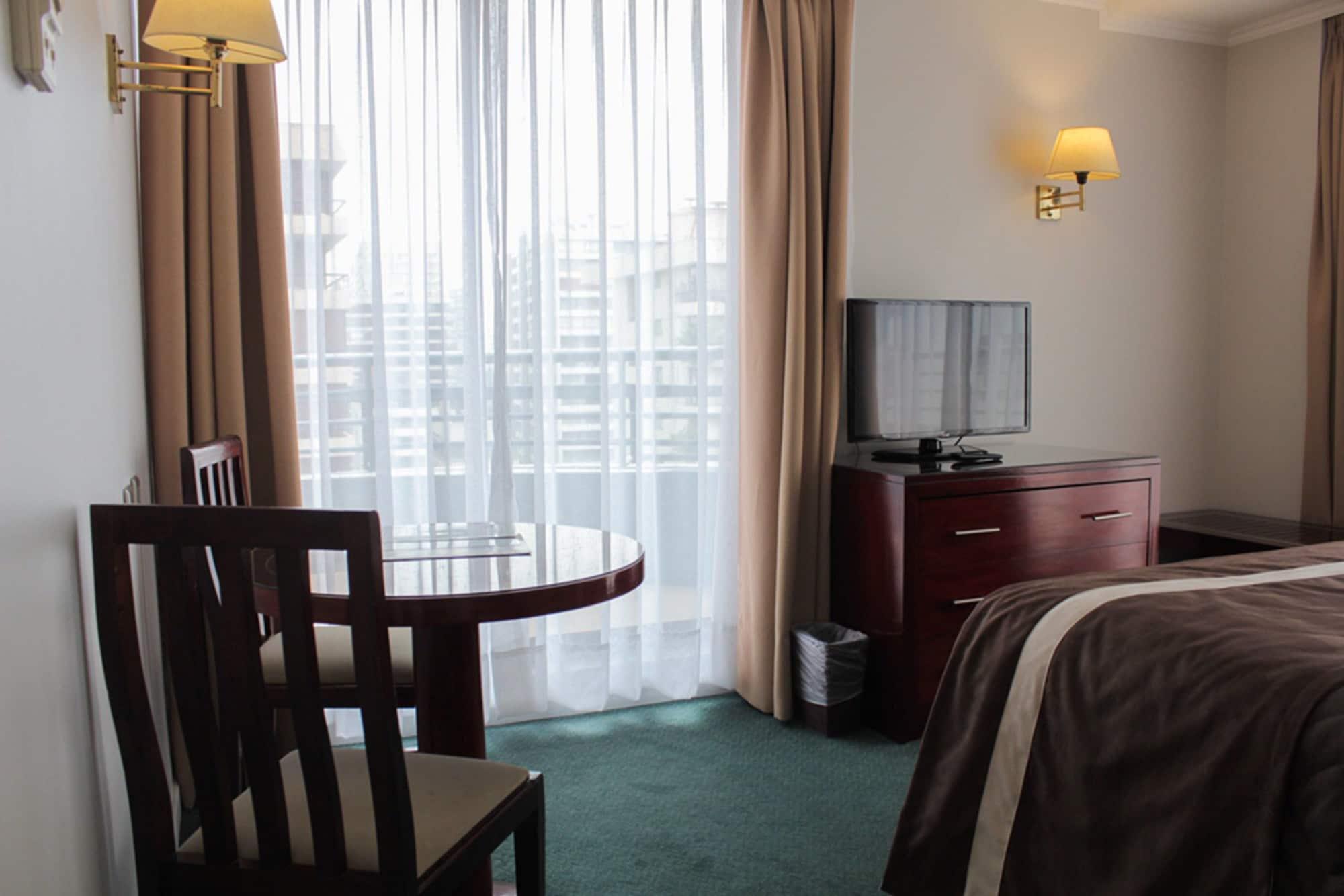 Leonardo Da Vinci Hotel 3*