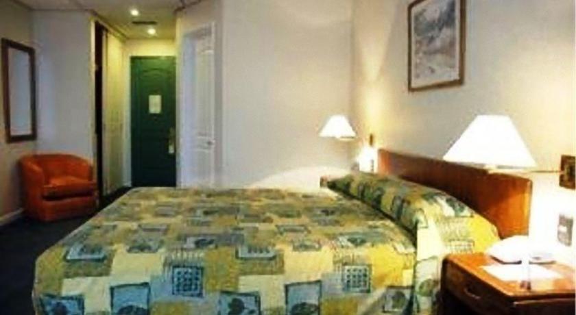Diego De Almagro Aeropuerto Hotel 4*