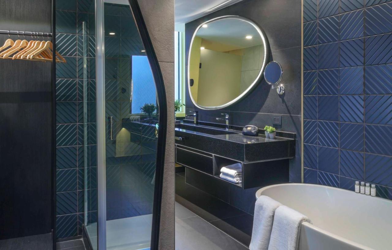 Pullman El Bosque 5* Santiago