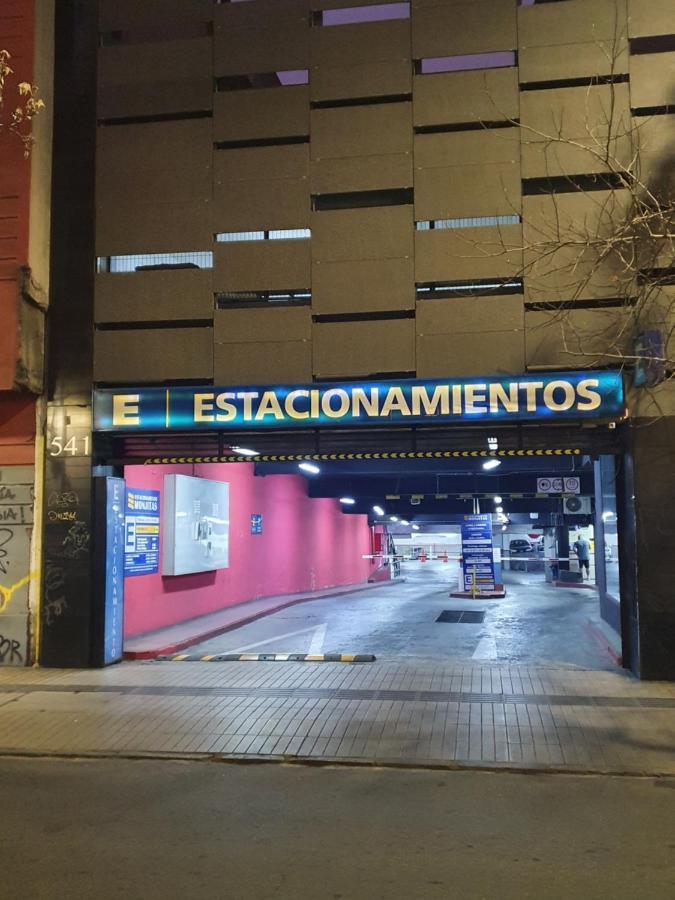Comodo Departamento En Bellas Artes Con Vista Privilegiada Căn hộ Santiago