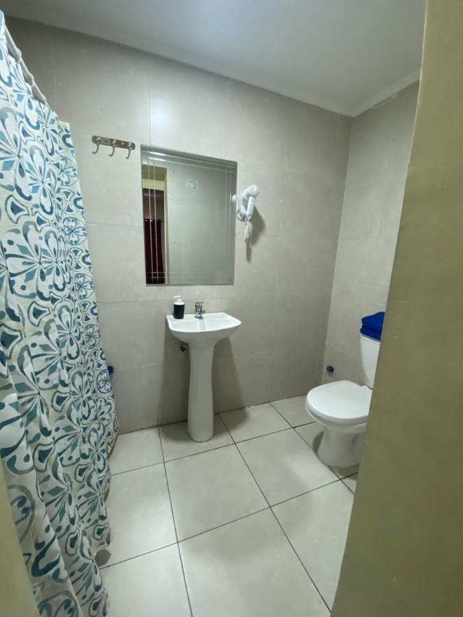 Intimo Heroes Hotel *