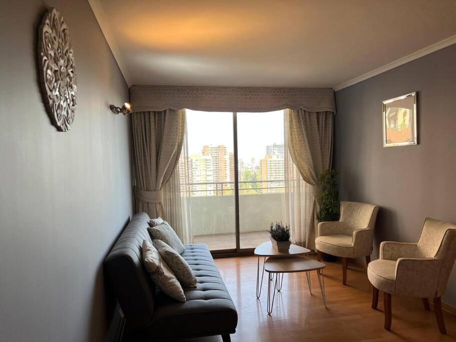 Precioso Dpto Con Excelente Ubicacion Y Gran Vista Alonso De Cordova Las Condes Apartamento Santiago