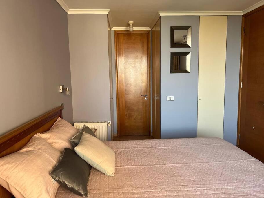 Apartamento Precioso Dpto Con Excelente Ubicacion Y Gran Vista Alonso De Cordova Las Condes *