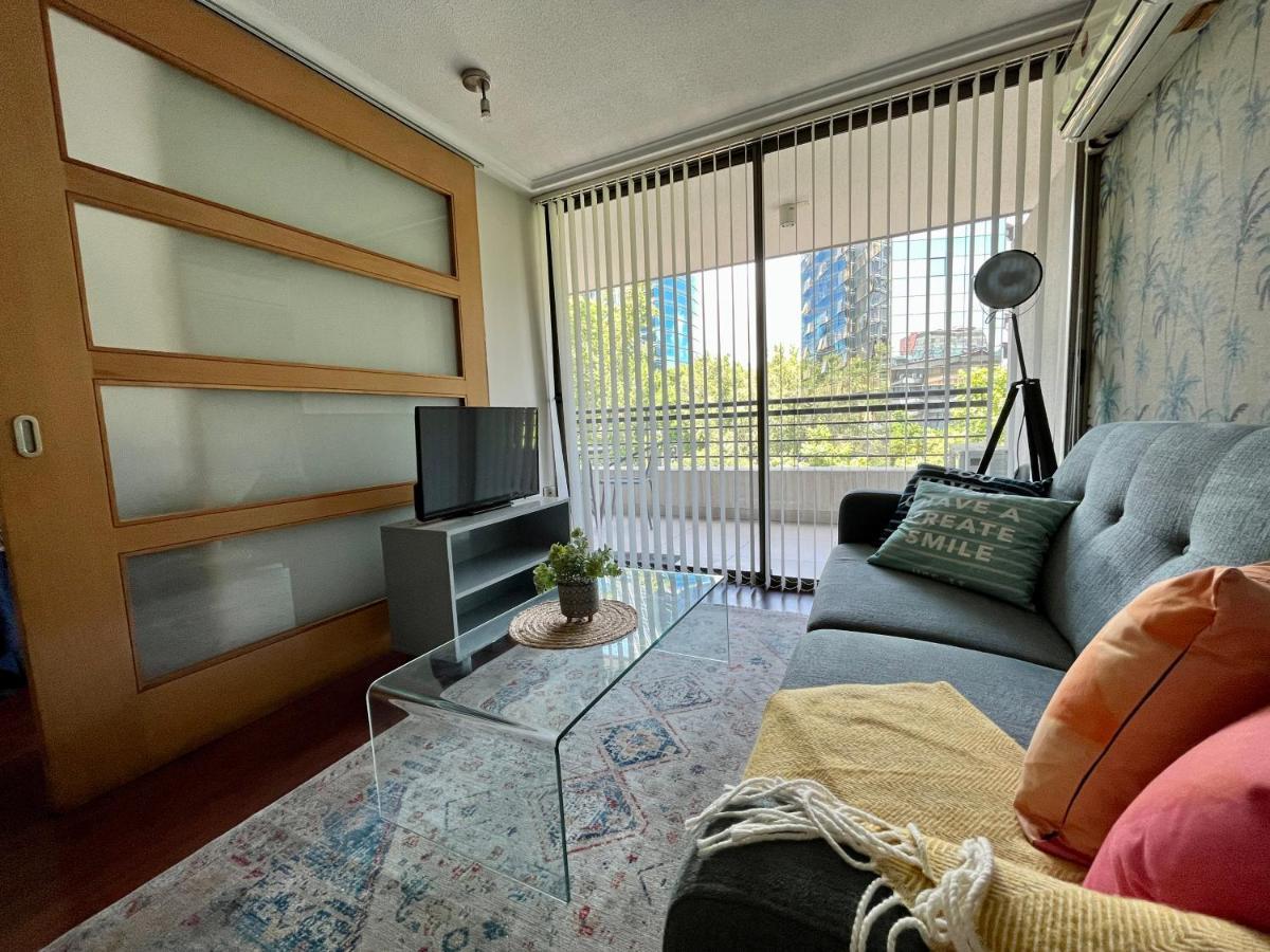 Centro Leones Apartment *