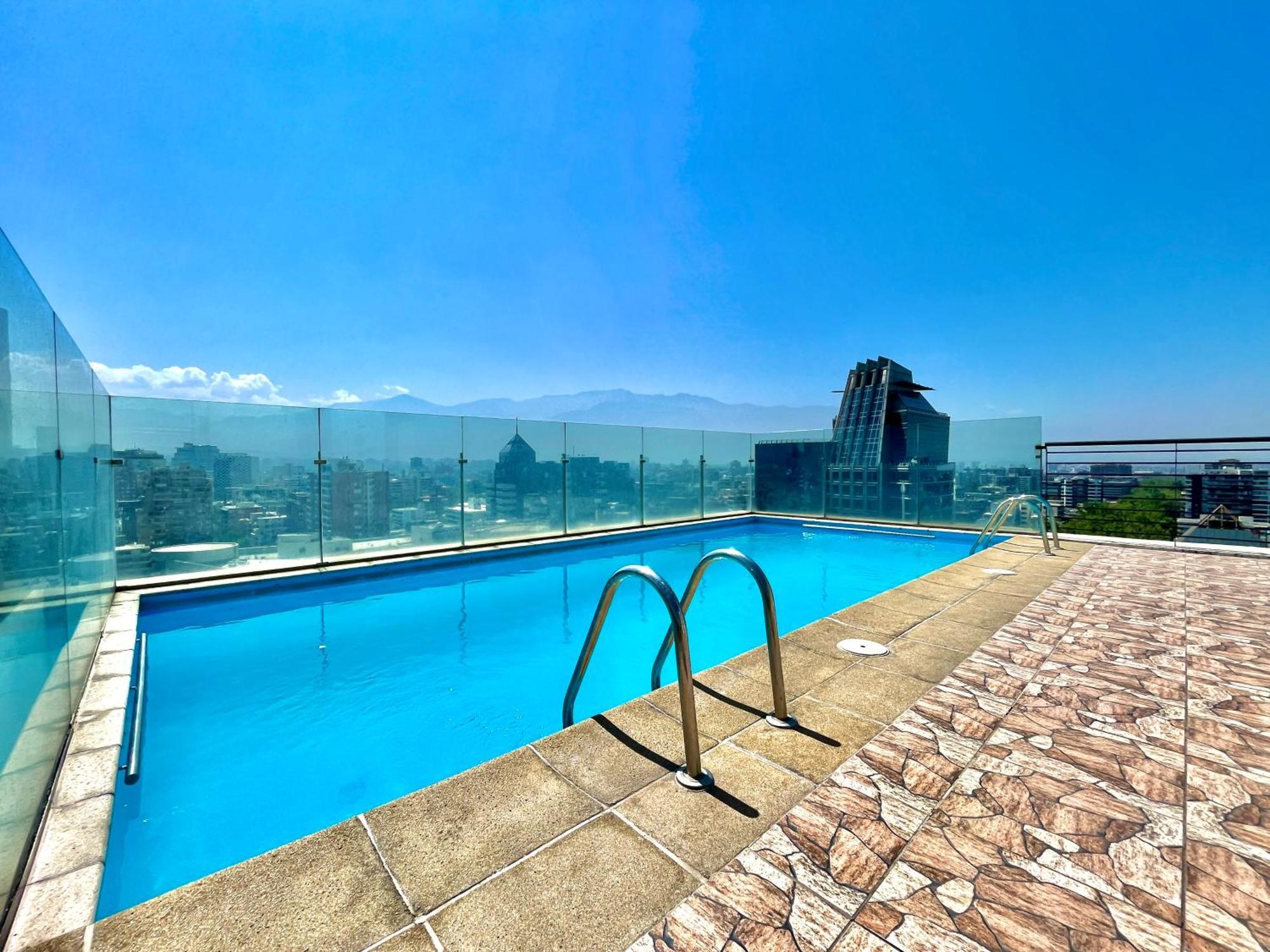 Centro Leones Apartment *