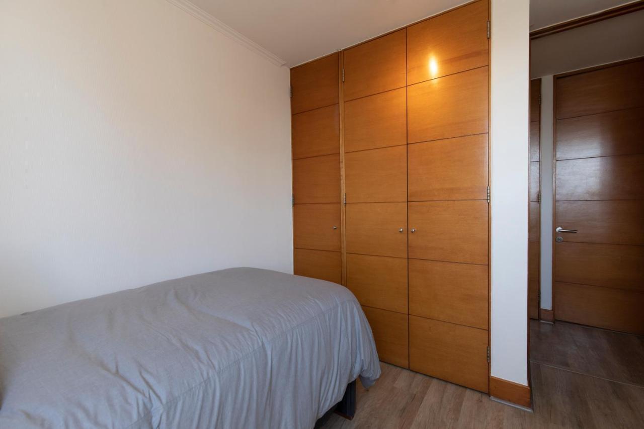 Gran Vista - Metro, Parking, Mall Apartment *