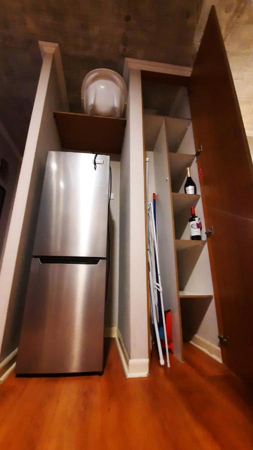 Comodo Y Moderno Apartamento En Las Condes 2dorm, 2banos, Open-kitchen Apartment
