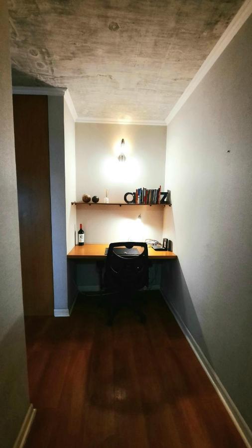 Comodo Y Moderno Apartamento En Las Condes 2dorm, 2banos, Open-kitchen Santiago