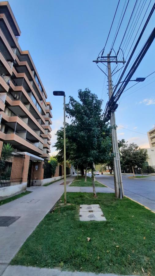 Comodo Y Moderno Apartamento En Las Condes 2dorm, 2banos, Open-kitchen