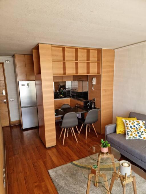 Apartamento Dpto Metro Pedro De Valdivia, Costanera Center