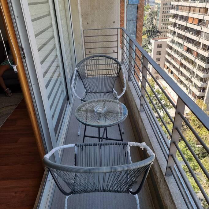 Dpto Metro Pedro De Valdivia, Costanera Center Apartamento *