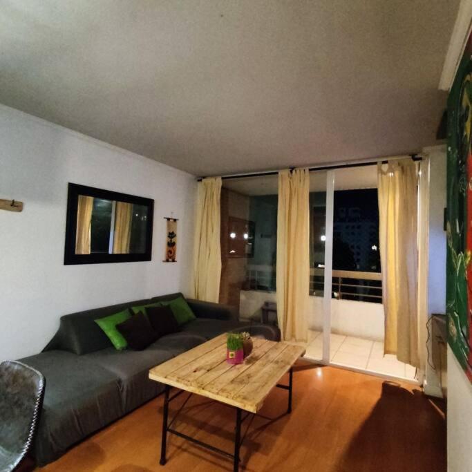 Departamento En Condes * Santiago