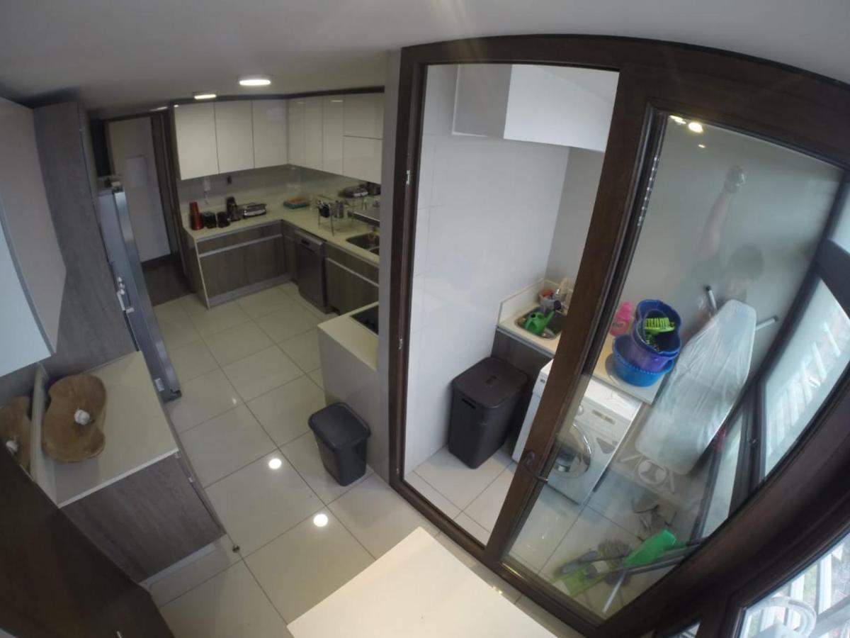 Con Bano Privado Dpto Las Condes Ở trọ