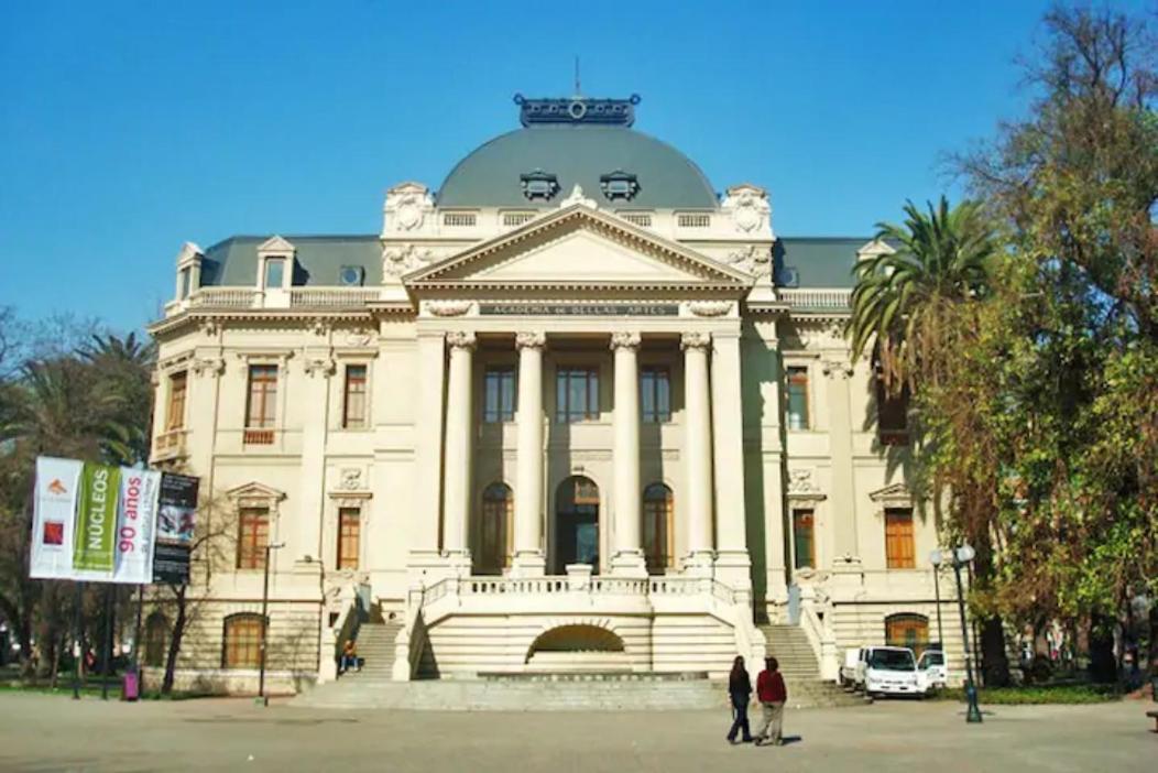 Located In Midtown Santiago