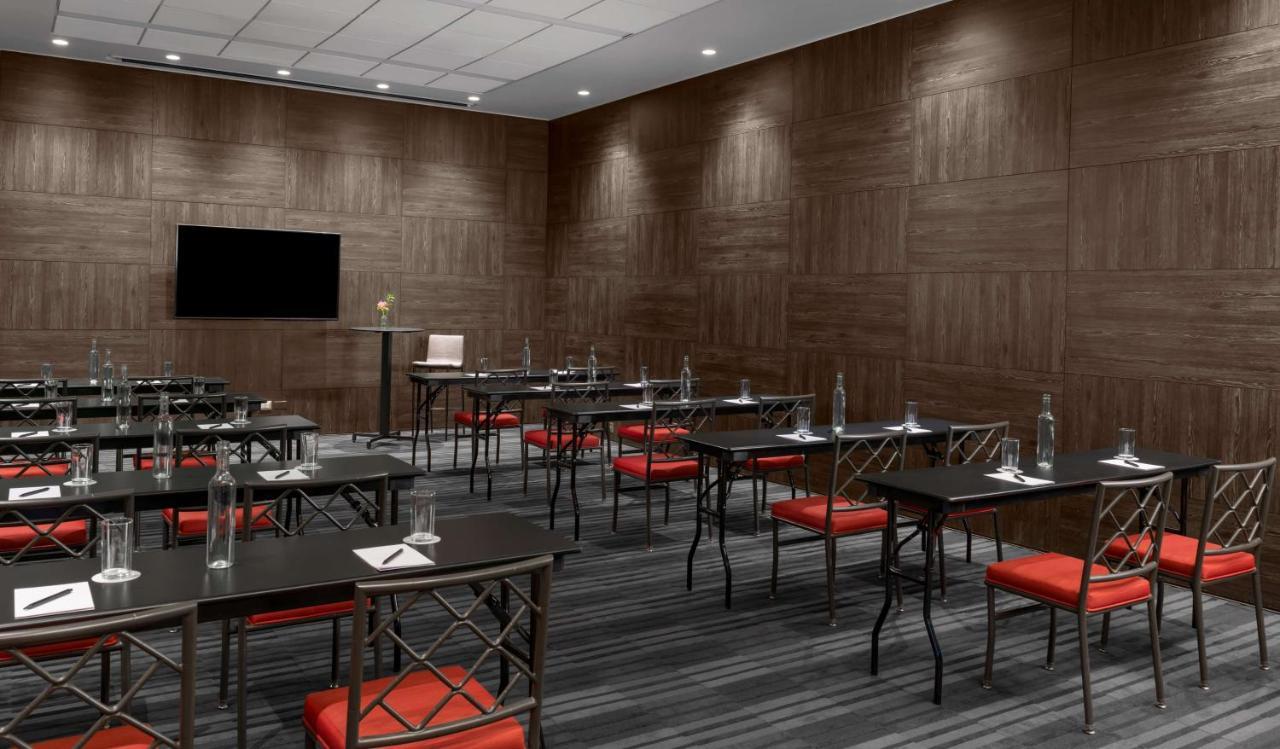 Hyatt Centric Condes