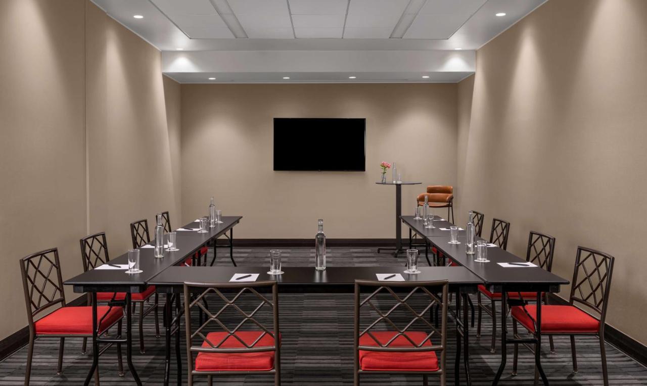 Hyatt Centric Condes