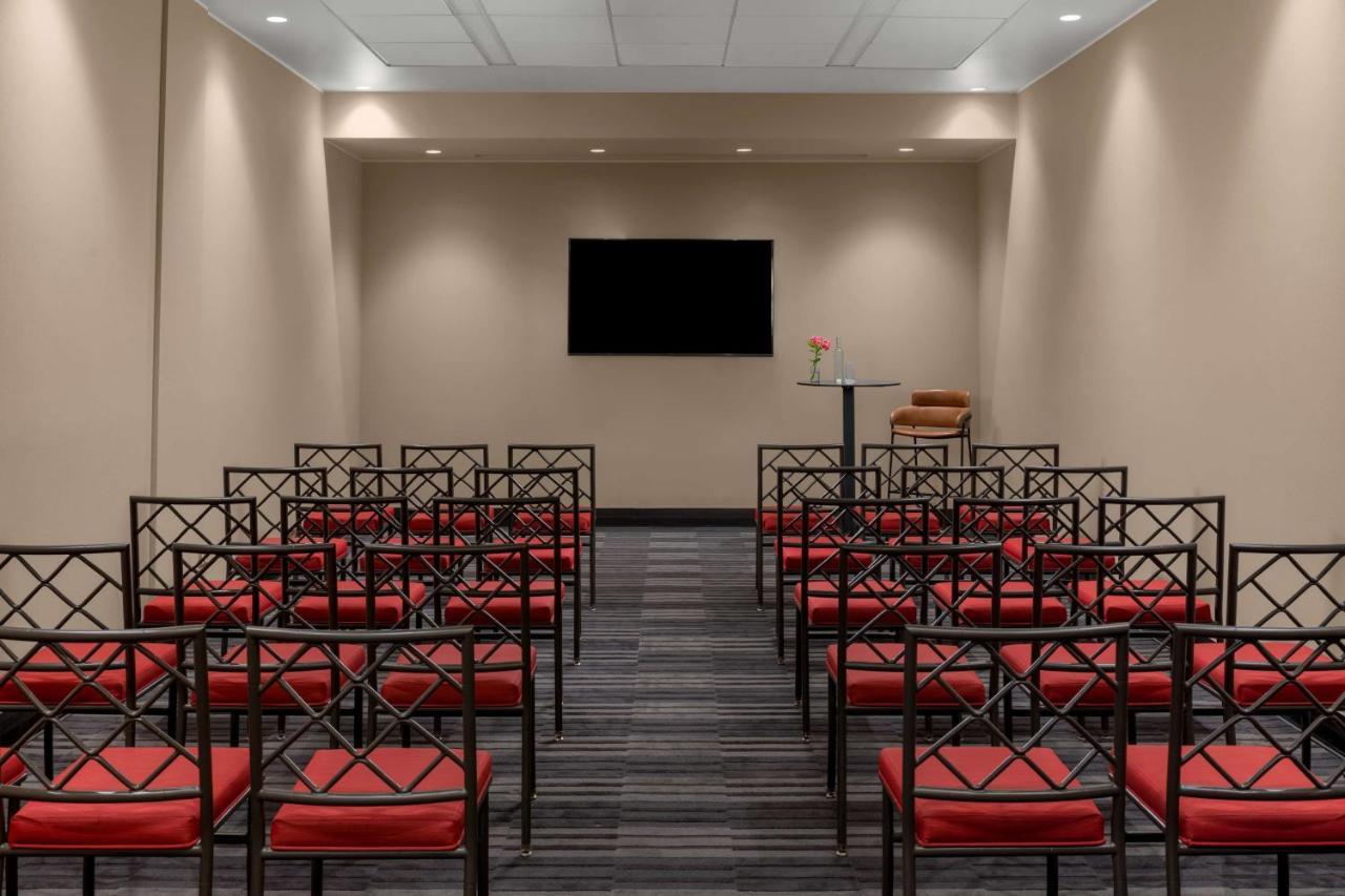Hyatt Centric Condes