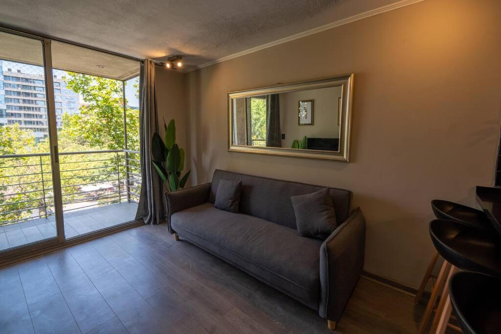 Apartamento Metro Manuel Montt 5 Personas / Estacionamiento Santiago de Chile
