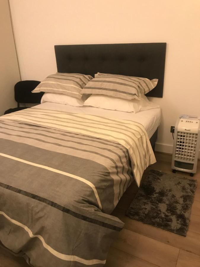 Căn hộ Comodo ,impecable , 4 Mts Clinica Las Condes