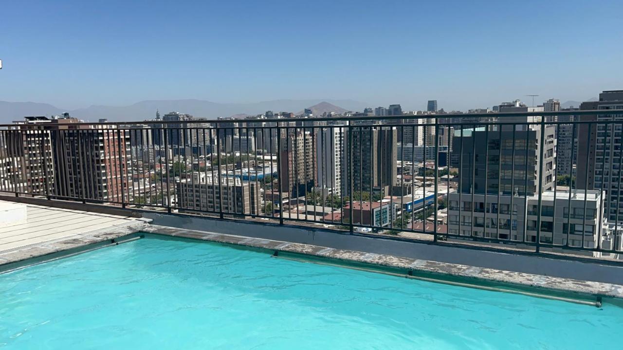 Departamento Entero, Vista Panorámica - Metro Irarrázaval *